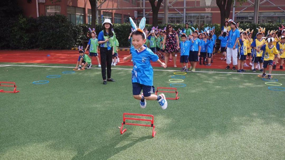 LS融合小学部一年级“乖乖小兔迎中秋”活动图片_131071