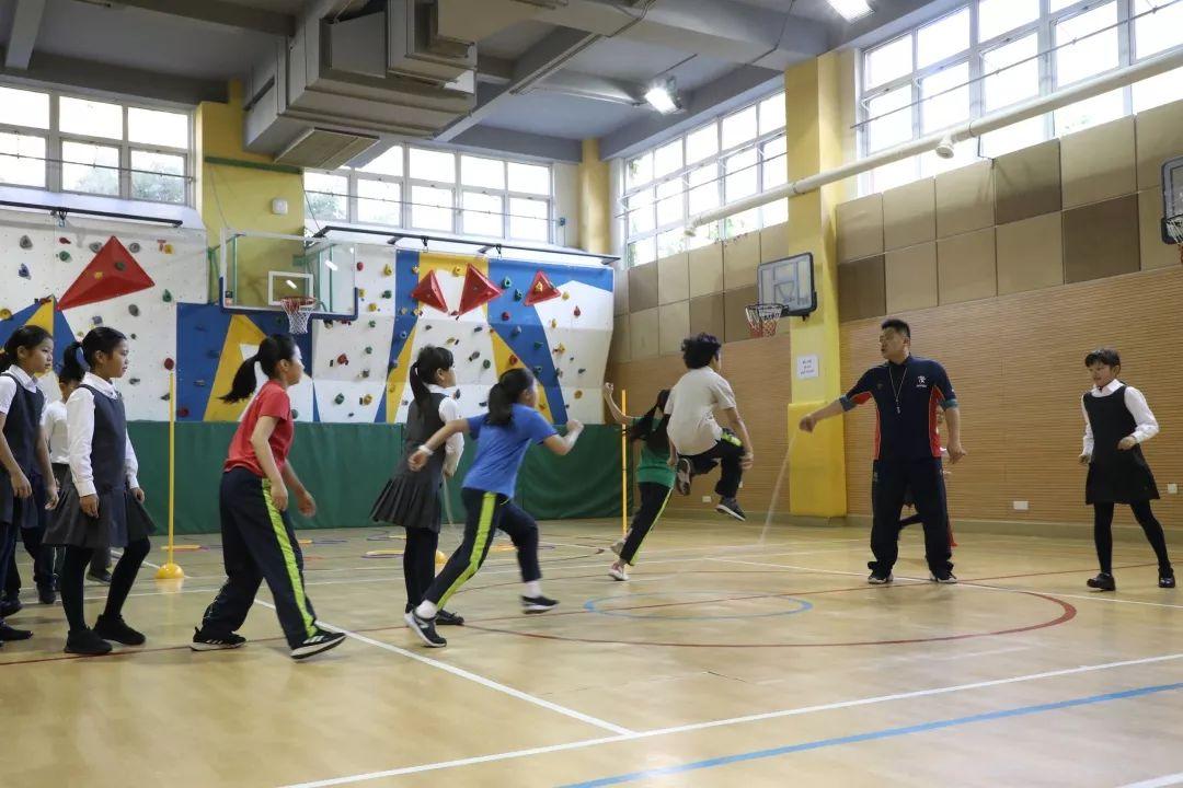 Pao School remembers YK Pao on Founders' Day图片_3 Pao School remembers YK Pao on Founders' Day图片_3