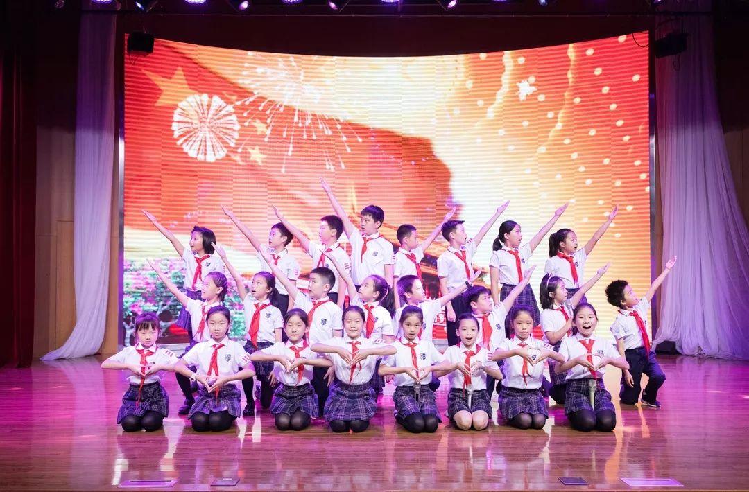 献礼70周年,我和祖国一起成长 | National Day Celebrations图片_524287 献礼70周年,我和祖国一起成长 | National Day Celebrations图片_524287