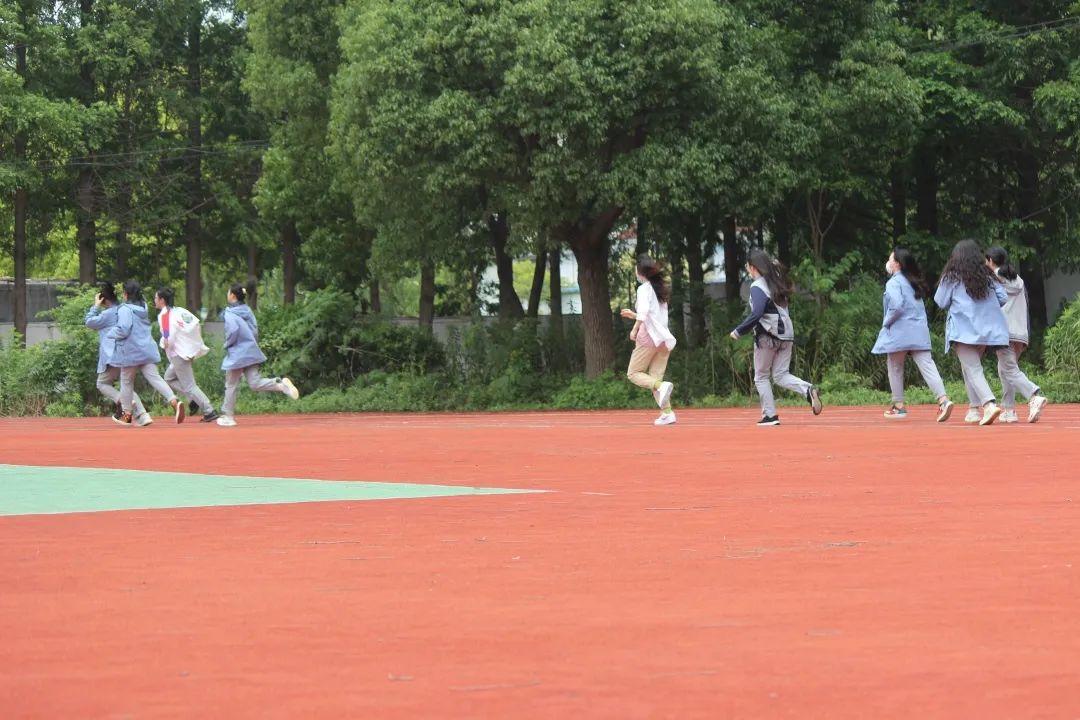 见信如晤图片_4095 见信如晤图片_4095