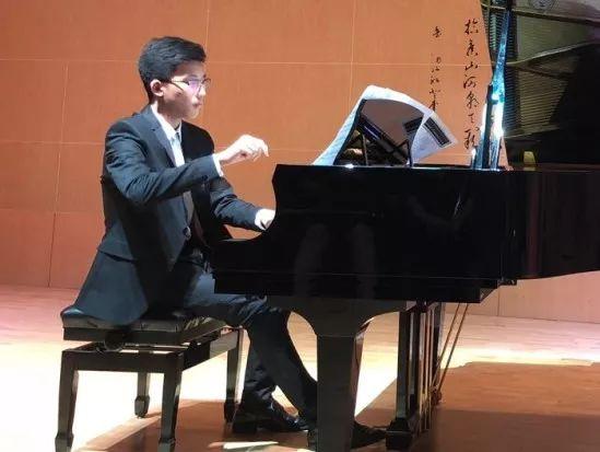 Marrying maths and music: the story of Johnson图片_1