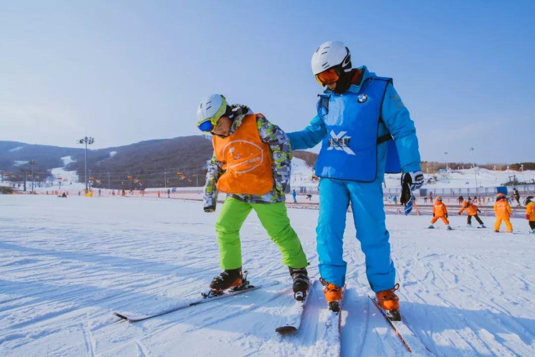 俱乐部 | 这个冬天,赴一场冰雪的约会!图片_33554431 俱乐部 | 这个冬天,赴一场冰雪的约会!图片_33554431