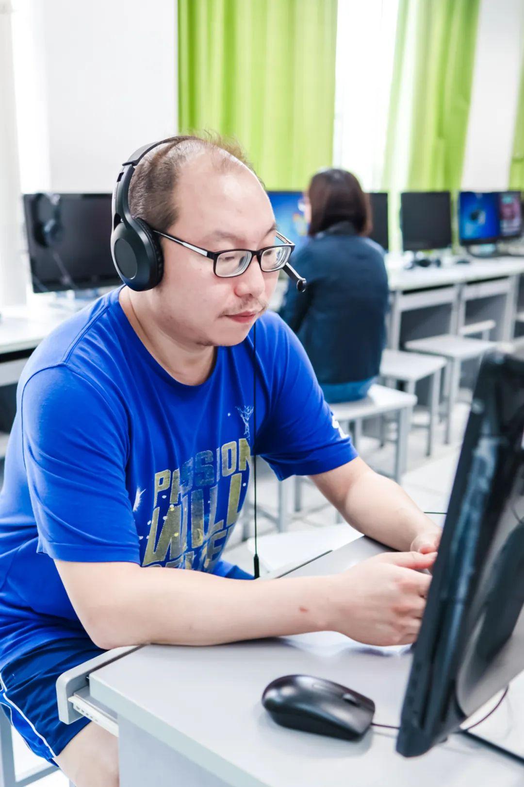 毕业典礼 | 此去前程似锦,归来仍是少年——记民办位育中学DP线上毕业典礼图片_8796093022207 毕业典礼 | 此去前程似锦,归来仍是少年——记民办位育中学DP线上毕业典礼图片_8796093022207