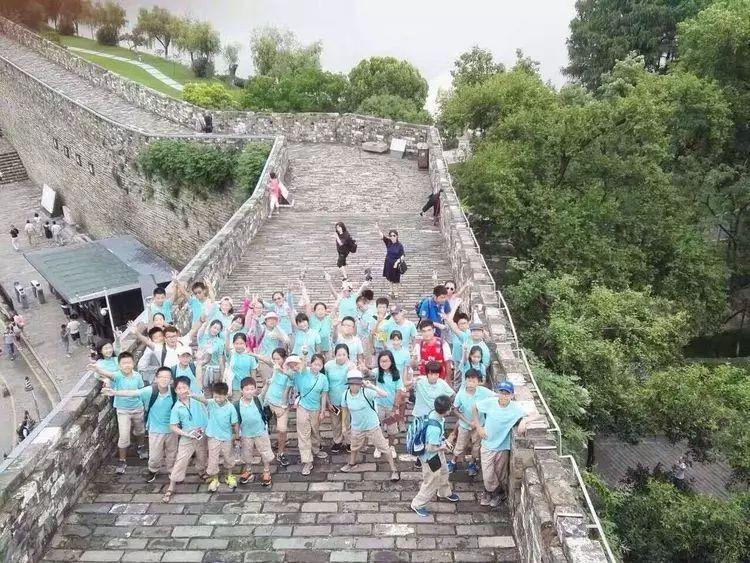别样实践别样情 ——记初中部六年级大别山社会实践图片_8589934591