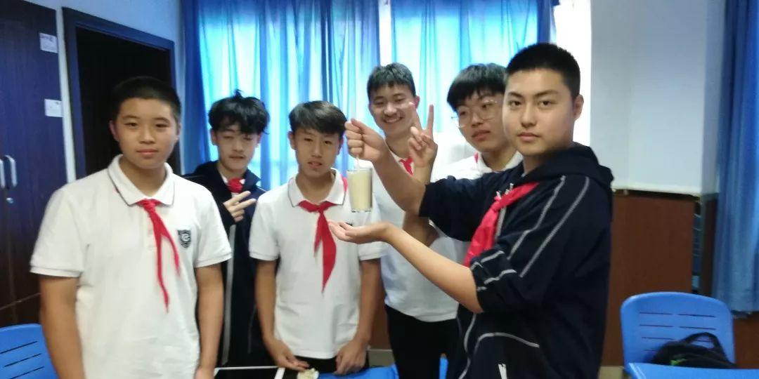 一“筷”之力,成长之能 | 记西南位育中学国际部高一年级组班会课活动图片_7 一“筷”之力,成长之能 | 记西南位育中学国际部高一年级组班会课活动图片_7