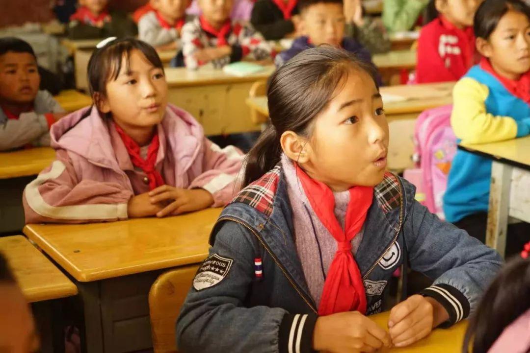 为爱守护，益行青春 | 记西南位育中学国际部2019学年元阳公益行助学活动 3图片_127