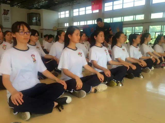 No Grit，No Pearl ——“锻造•融合”国际部2016新生训练营图片_2047