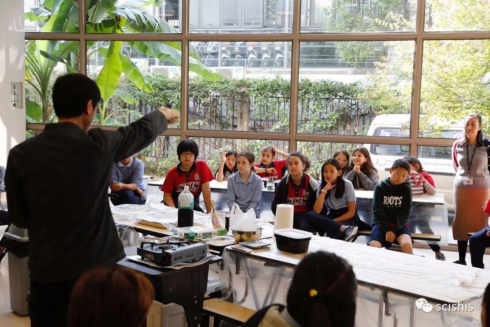 Beyond Classroom Walls: Learning in Action for Mandarin Learners图片_7