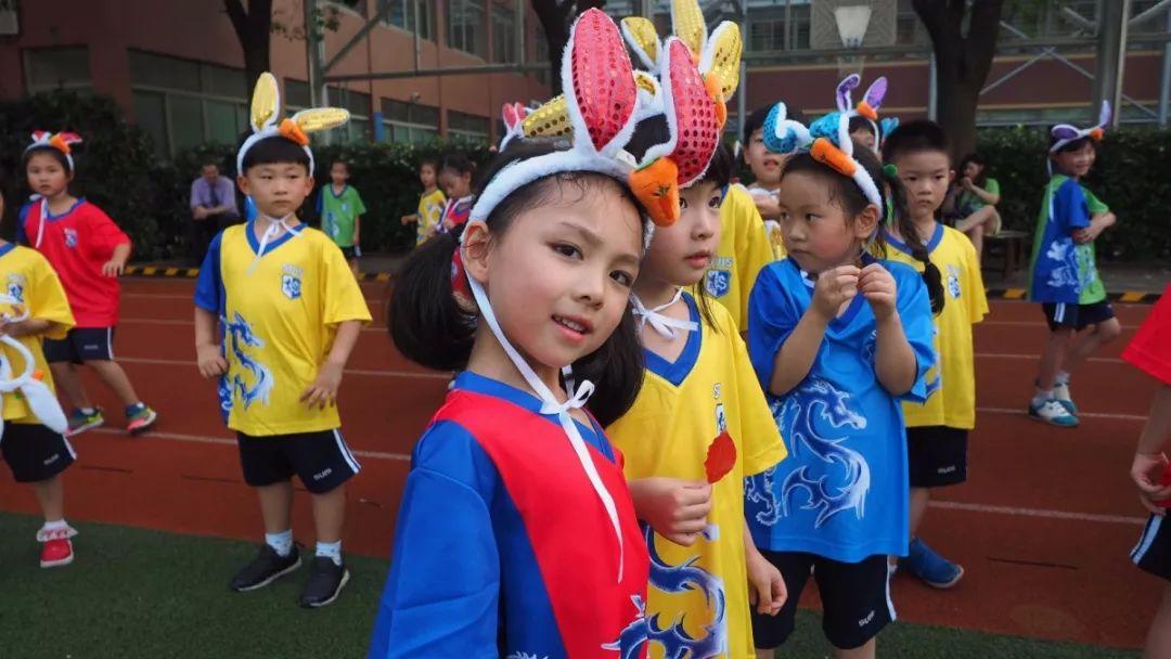 LS融合小学部一年级“乖乖小兔迎中秋”活动图片_16383