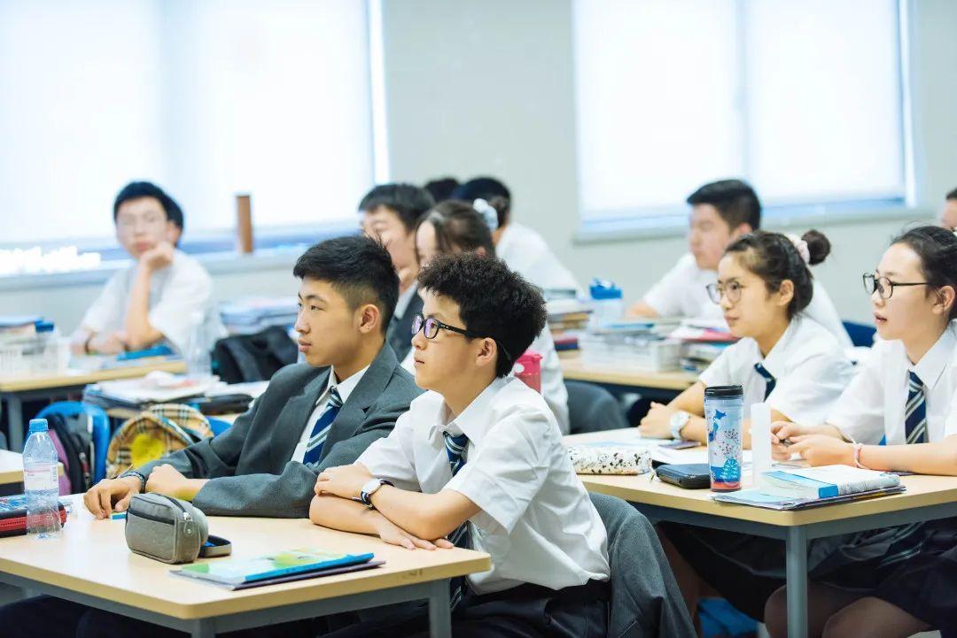 恭喜我校同学在2020年袋鼠数学竞赛中获得大奖!Congratulations to Our Winners!图片_63 恭喜我校同学在2020年袋鼠数学竞赛中获得大奖!Congratulations to Our Winners!图片_63
