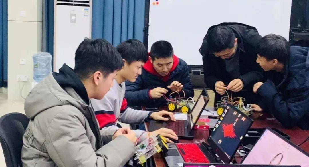 剑桥国际高中“未来交通”AI编程课程正式上线！图片_65535