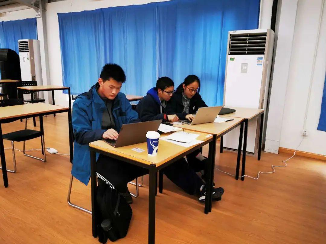 祝贺领科学子在2020 年美国计算机科学联赛中荣获大奖！图片_1023