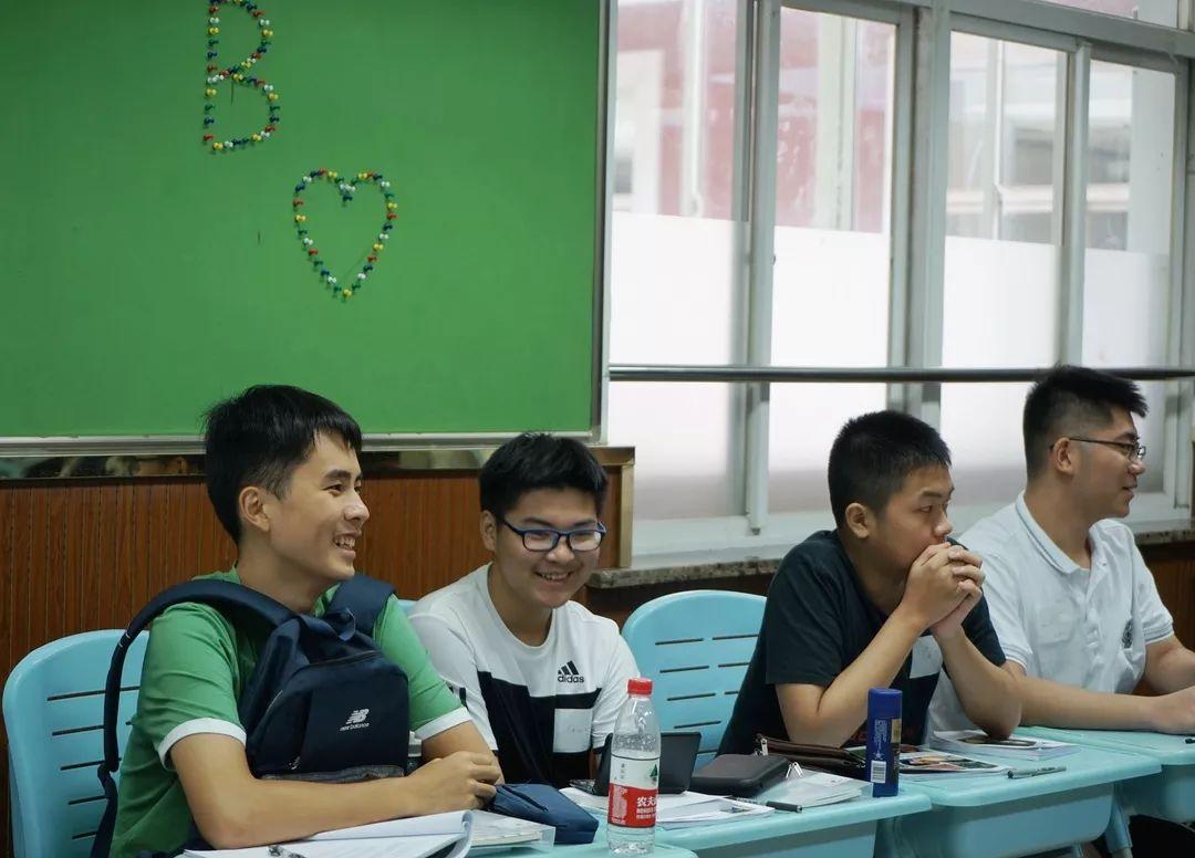 打破坚冰,同心而行 | 记西南位育中学国际部破冰活动2图片_67108863 打破坚冰,同心而行 | 记西南位育中学国际部破冰活动2图片_67108863