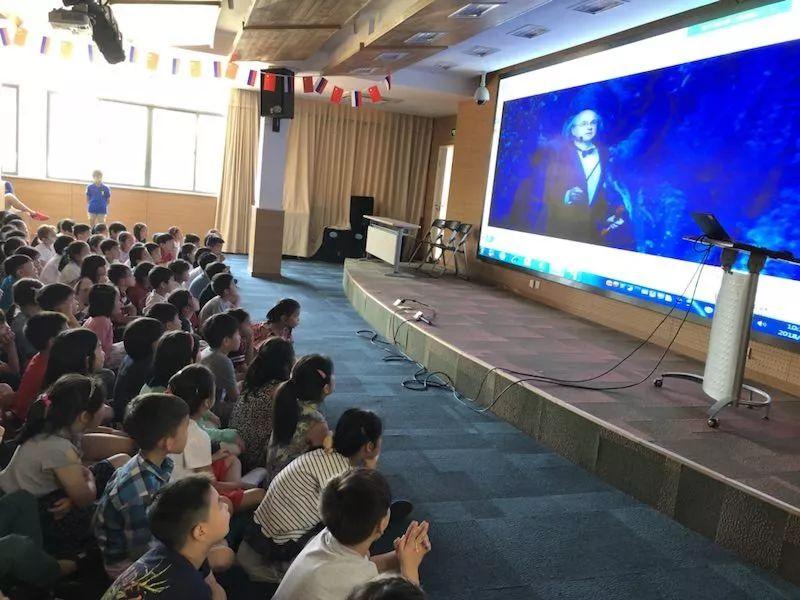 学习剧场礼仪，欣赏高雅歌剧 ——记2018SESID“六一”活动二部曲图片_65535