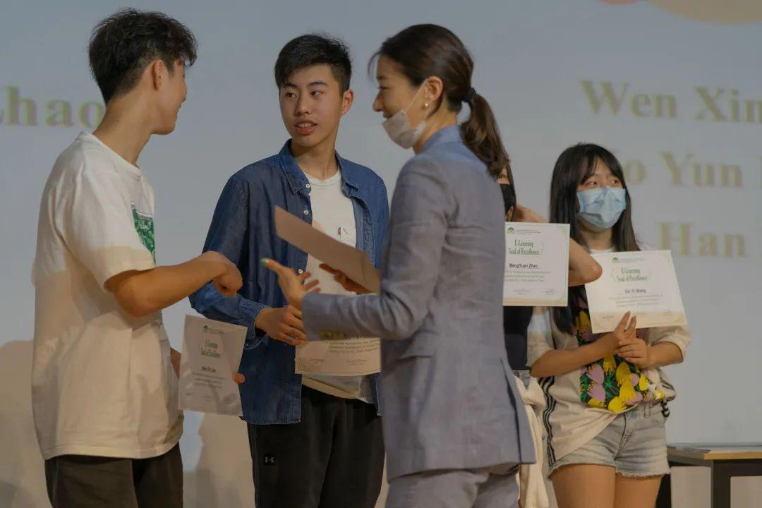2020 HQIS Graduation Ceremony Review | 乘风破浪,扬帆起航!HQIS毕业典礼圆满结束!图片_65535 2020 HQIS Graduation Ceremony Review | 乘风破浪,扬帆起航!HQIS毕业典礼圆满结束!图片_65535
