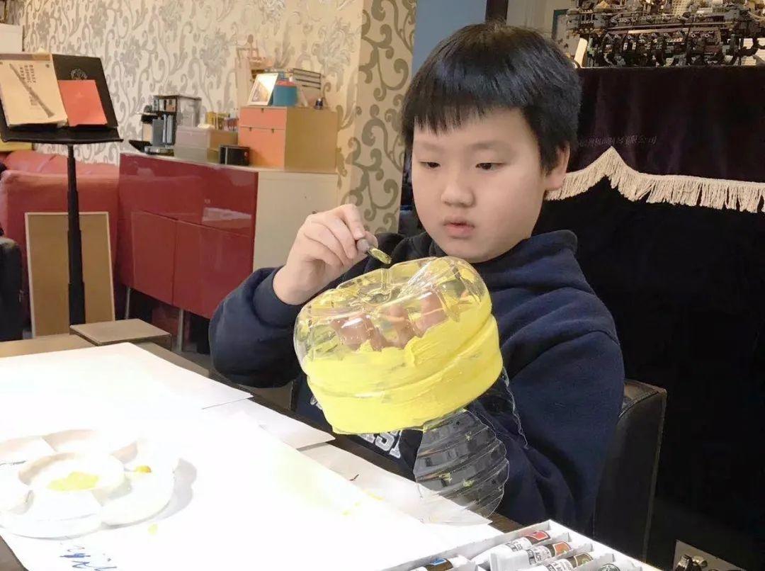 相约云端课堂,我们生长在春天里 | The Second Semester 2019-2020 SUIS TV I图片_7 相约云端课堂,我们生长在春天里 | The Second Semester 2019-2020 SUIS TV I图片_7