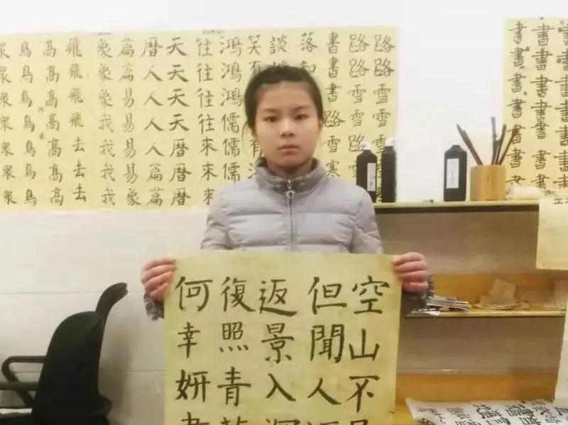 @光华学子，快来找你的专属思念瓶，把对学校思念装进去！记得截图发圈哦~图片_35184372088831