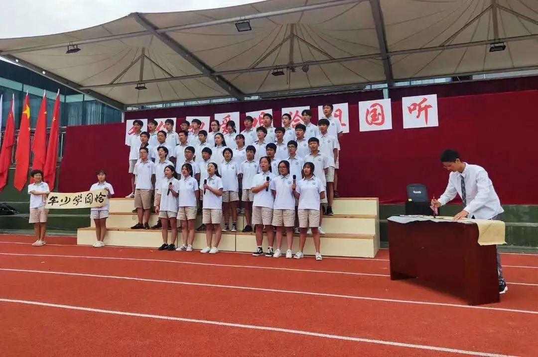 @光华学子，快来找你的专属思念瓶，把对学校思念装进去！记得截图发圈哦~图片_147573952589676412927