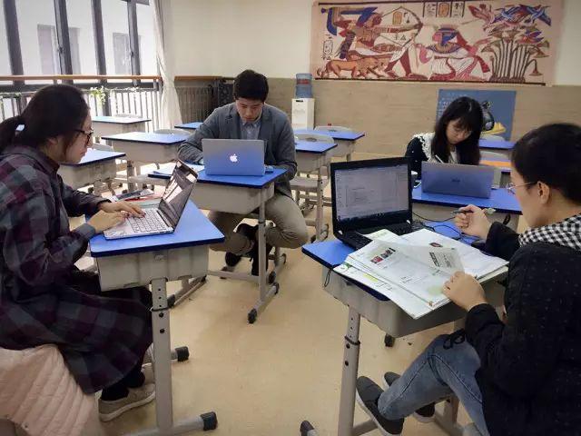 我们,这样表达爱——国际部2016年度教师职业发展日培训全记录图片_8796093022207 我们,这样表达爱——国际部2016年度教师职业发展日培训全记录图片_8796093022207