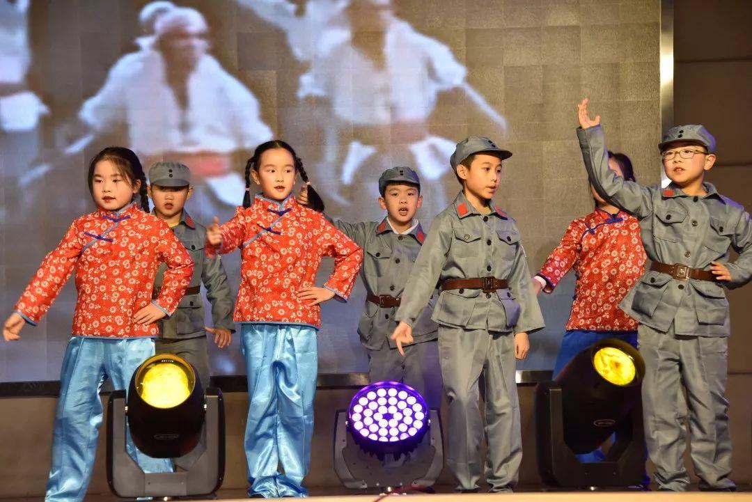 世外小学2019年"倾听音乐的心声”主题迎新活动图片_618970019642690137449562111 世外小学2019年"倾听音乐的心声”主题迎新活动图片_618970019642690137449562111