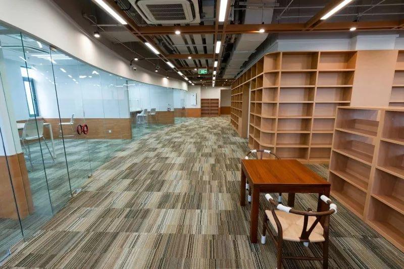 Countdown to opening day: Huili School makes final preparations图片_7
