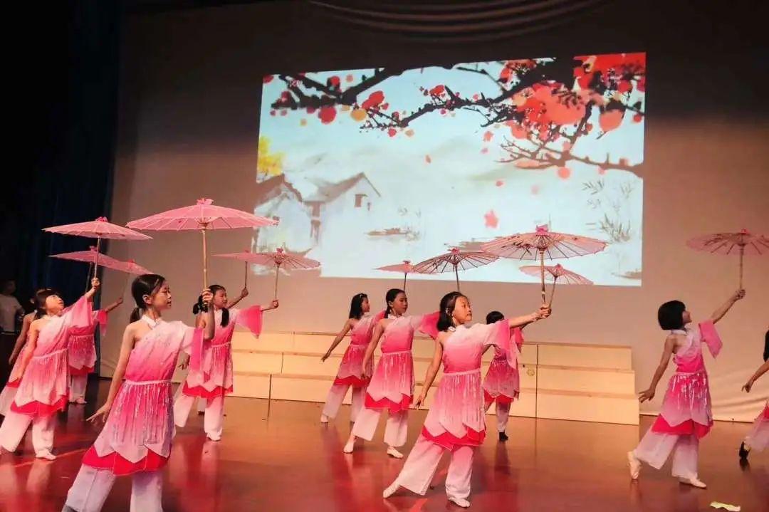 @光华学子，快来找你的专属思念瓶，把对学校思念装进去！记得截图发圈哦~图片_18446744073709551615