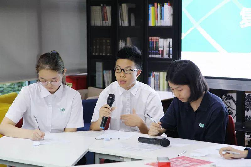 思考、格局、使命、责任——记2019学年DP五角徽章校长特别奖复选答辩图片_3 思考、格局、使命、责任——记2019学年DP五角徽章校长特别奖复选答辩图片_3