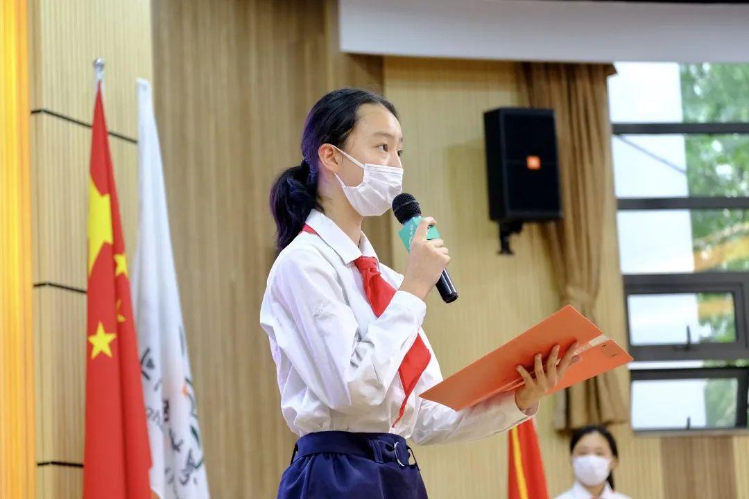 誓言当用行动实践,青春当以志向引领 ——记七年级铭言宣誓仪式图片_15 誓言当用行动实践,青春当以志向引领 ——记七年级铭言宣誓仪式图片_15