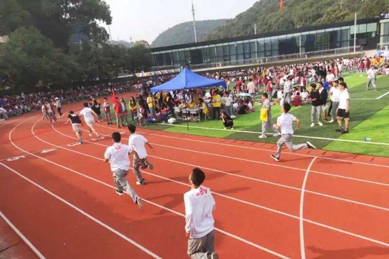 @光华学子，快来找你的专属思念瓶，把对学校思念装进去！记得截图发圈哦~图片_9444732965739290427391