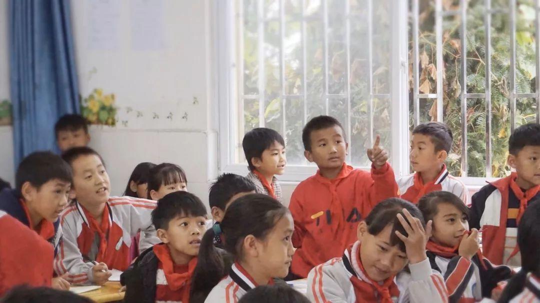 为爱守护,益行青春 | 记西南位育中学国际部2019学年元阳公益行助学活动 1图片_131071 为爱守护,益行青春 | 记西南位育中学国际部2019学年元阳公益行助学活动 1图片_131071
