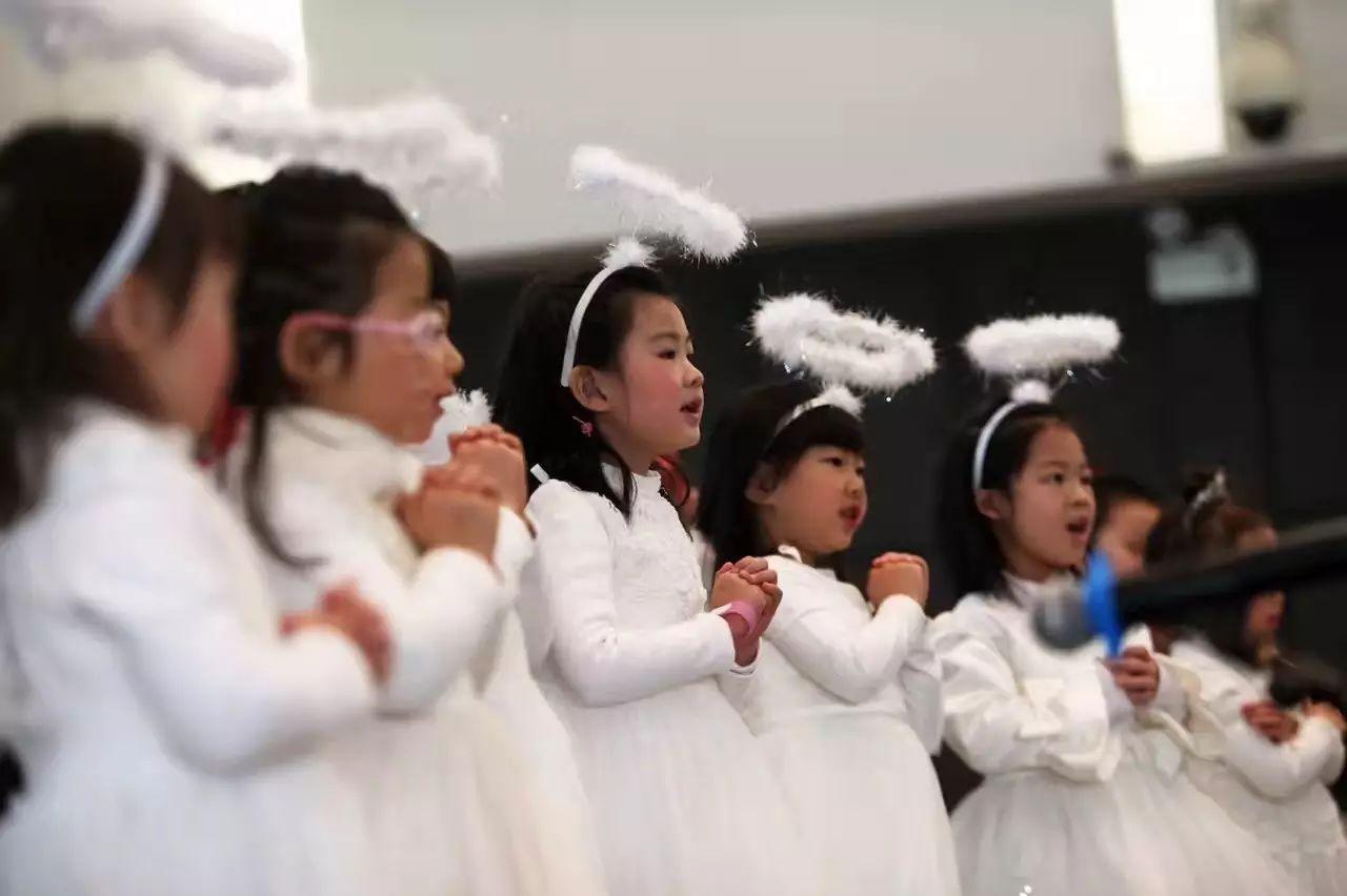 听说天使和圣诞老人都来万科幼儿学园了！图片_7