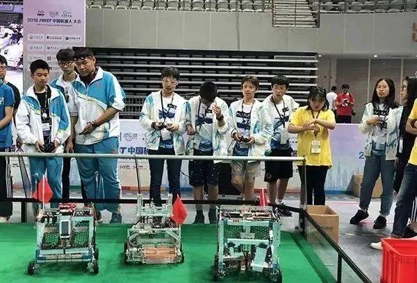 摘得冠军!上海诺德安达学子荣获青少年科技创新大赛一等奖NACIS Students Won the First Prize图片_511 摘得冠军!上海诺德安达学子荣获青少年科技创新大赛一等奖NACIS Students Won the First Prize图片_511