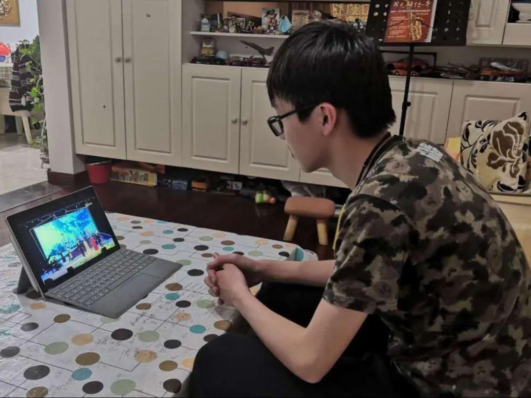 不忘初心,牢记使命 2019—2020学年 “绽放战役青春 建功而立浦东”主题团日活动暨新团员入团仪式图片_16383 不忘初心,牢记使命 2019—2020学年 “绽放战役青春 建功而立浦东”主题团日活动暨新团员入团仪式图片_16383