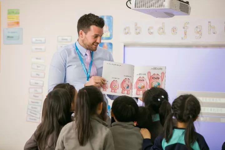 阅读经典著作，养成终身学习的习惯 Living Books, Lifelong Learning图片_3