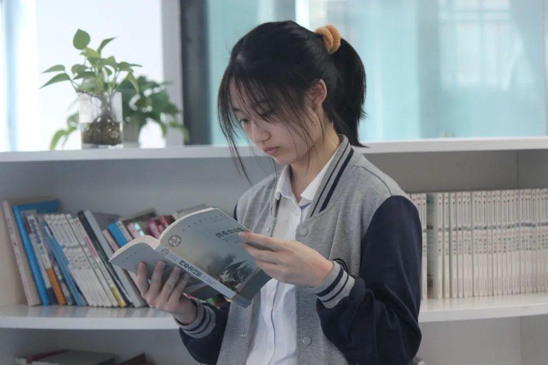 见信如晤图片_1 见信如晤图片_1
