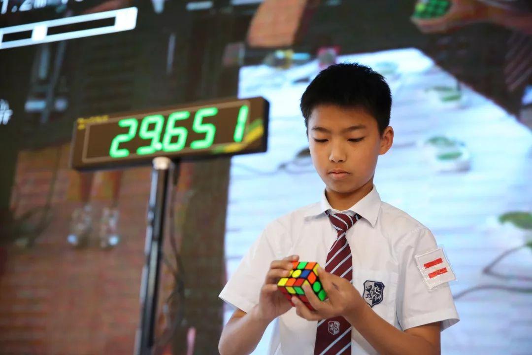 手脑大比拼,数学活动high翻校园 Big Competition for Hand And Brain图片_2097151 手脑大比拼,数学活动high翻校园 Big Competition for Hand And Brain图片_2097151