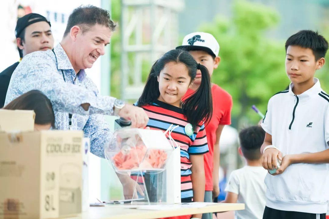 Celebrating Our Inaugural Summer Carnival on Children's Day图片_140737488355327 Celebrating Our Inaugural Summer Carnival on Children's Day图片_140737488355327