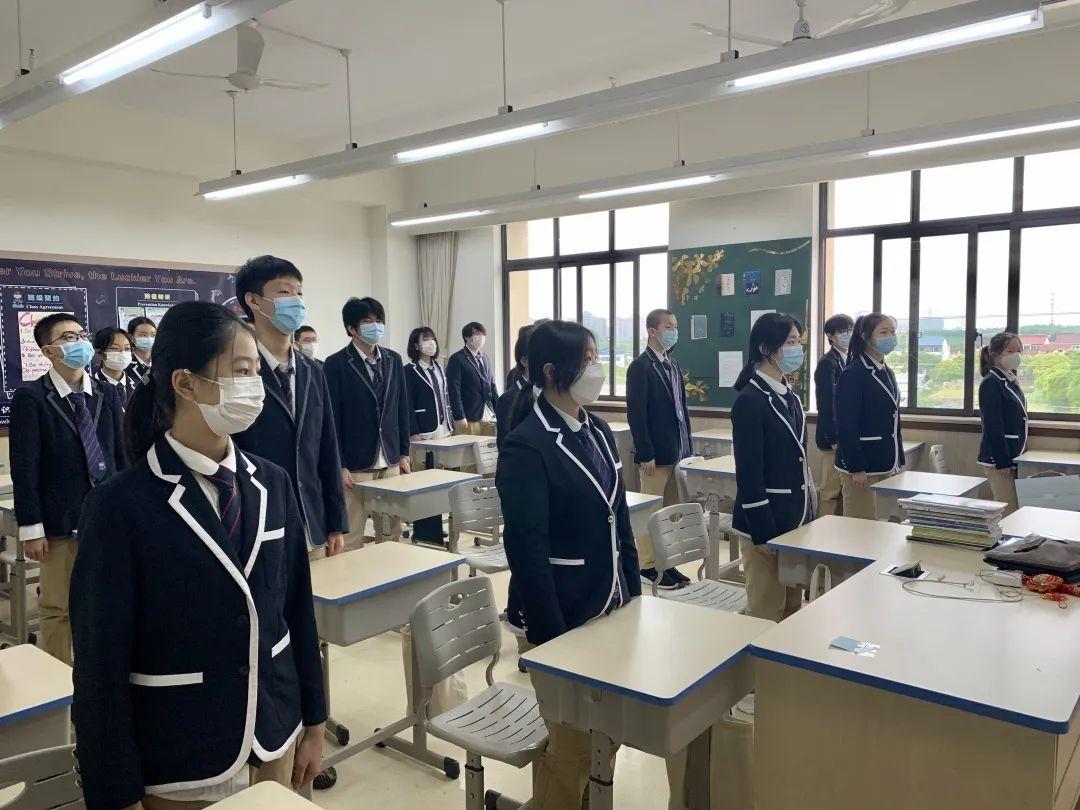 守望相助展新颜,聚力同心再出发 ——记上海尚德实验学校初二高二年级开学典礼图片_268435455 守望相助展新颜,聚力同心再出发 ——记上海尚德实验学校初二高二年级开学典礼图片_268435455