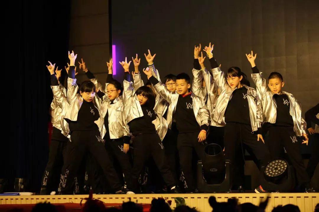 世外小学2019年"倾听音乐的心声”主题迎新活动图片_14134776518227074636666380005943348126619871175004951664972849610340958207 世外小学2019年"倾听音乐的心声”主题迎新活动图片_14134776518227074636666380005943348126619871175004951664972849610340958207
