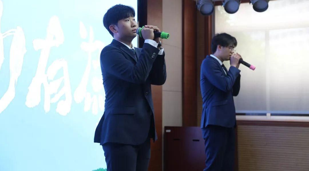 青春无悔凌云志,岁月留痕西位情 | 记西南位育中学国际部2019届毕业典礼暨成人仪式图片_4095 青春无悔凌云志,岁月留痕西位情 | 记西南位育中学国际部2019届毕业典礼暨成人仪式图片_4095