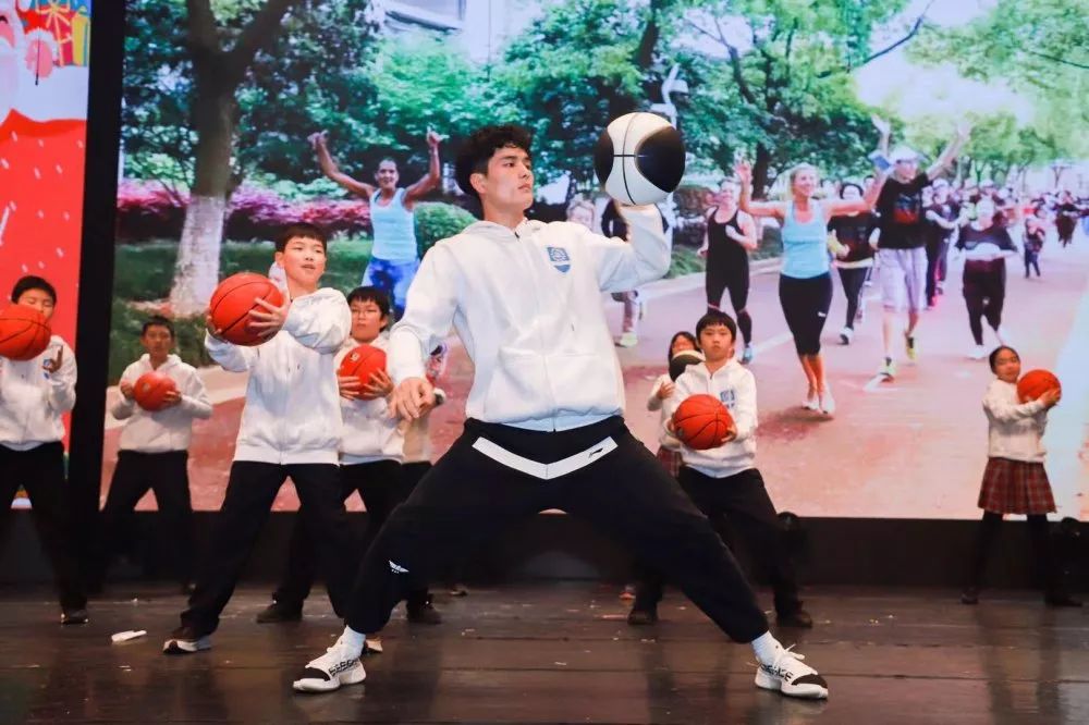 Seasons of Love——上海市实验学校国际部圣诞联欢活动图片_2047