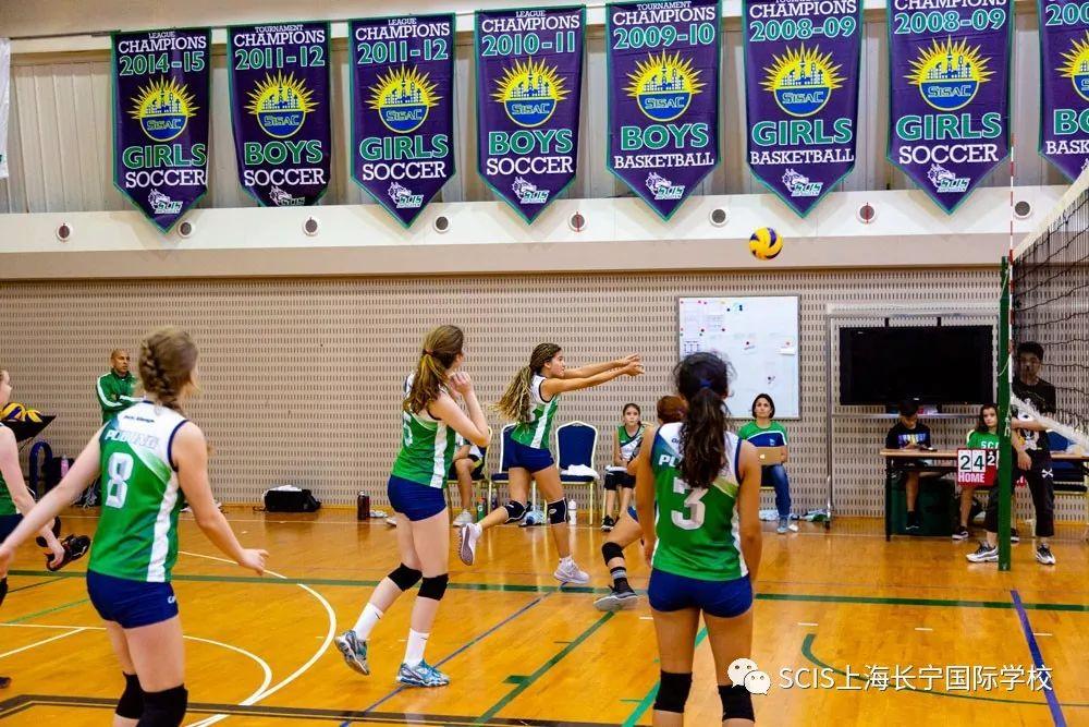Varsity Girls Crowned Back-to-Back ACAMIS Volleyball Champions!图片_63