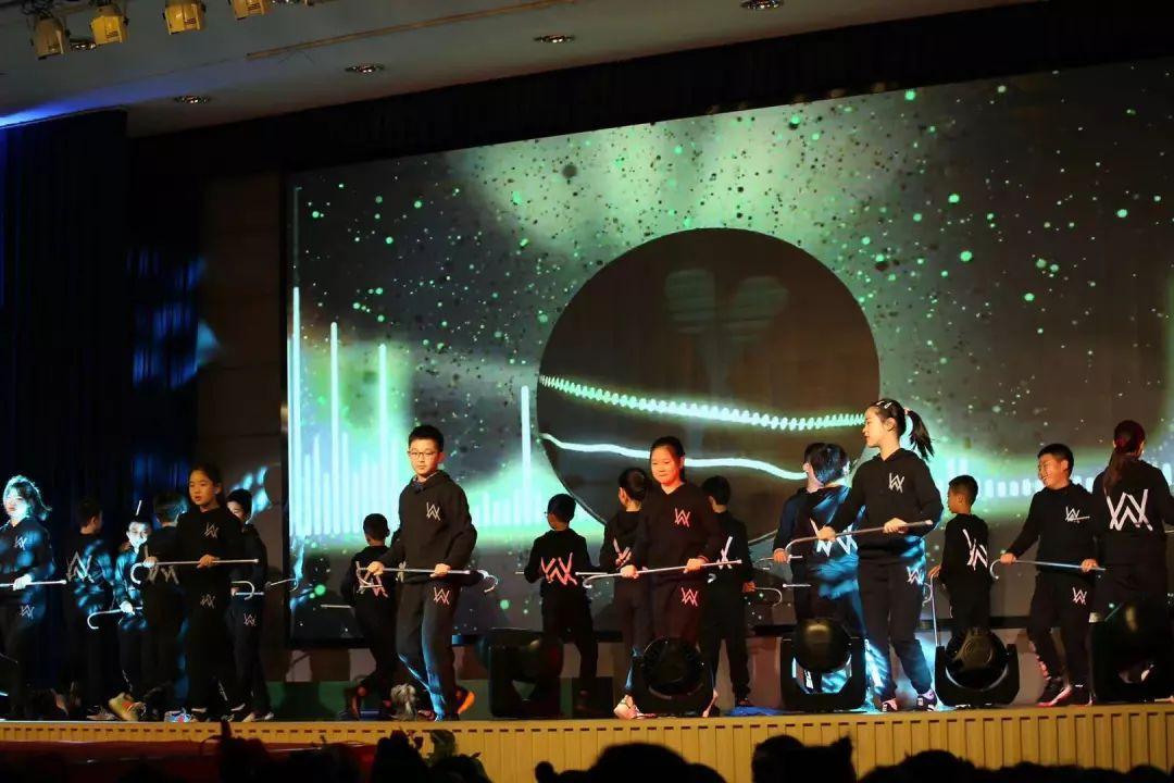 倾听音乐的心声 展示眼中的世界图片_4095 倾听音乐的心声 展示眼中的世界图片_4095