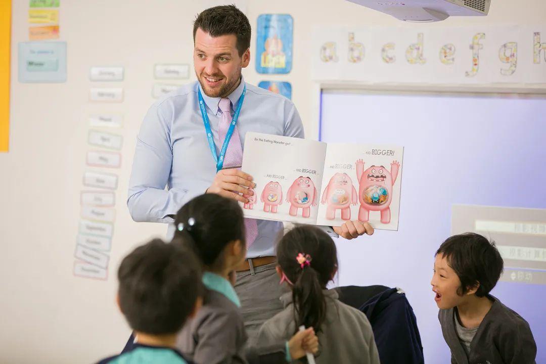 教育赢得未来Education Keeps Pace in a Rapidly Changing World图片_3 教育赢得未来Education Keeps Pace in a Rapidly Changing World图片_3