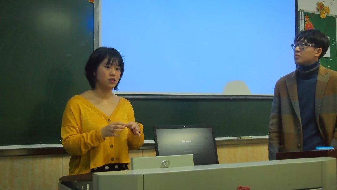 热烈庆祝MicroBiz!未来商业领袖峰会上外立泰校内赛圆满成功图片_65535 热烈庆祝MicroBiz!未来商业领袖峰会上外立泰校内赛圆满成功图片_65535
