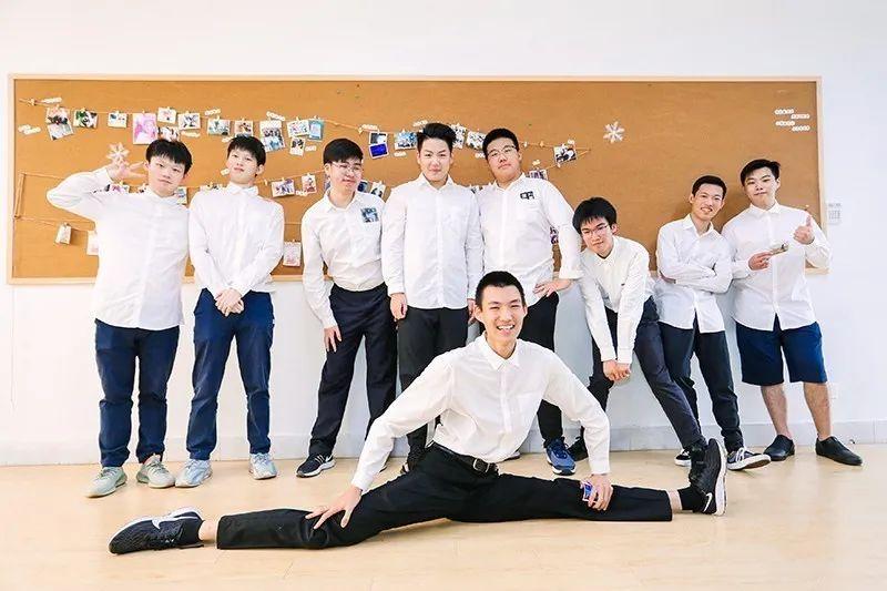 光华剑桥2020届毕业典礼邀请函图片_32767 光华剑桥2020届毕业典礼邀请函图片_32767