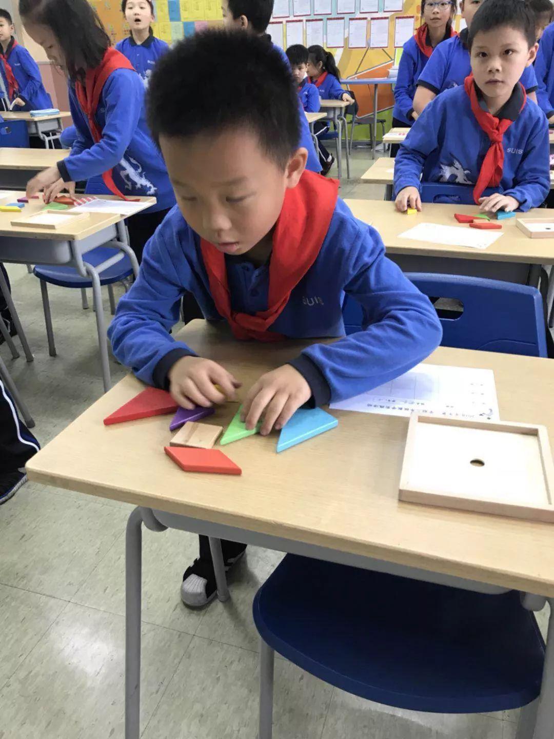多样活动开启“万源数学实践活动”快乐之旅 The Happy Journey of Wanyuan Mathematics图片_8191 多样活动开启“万源数学实践活动”快乐之旅 The Happy Journey of Wanyuan Mathematics图片_8191