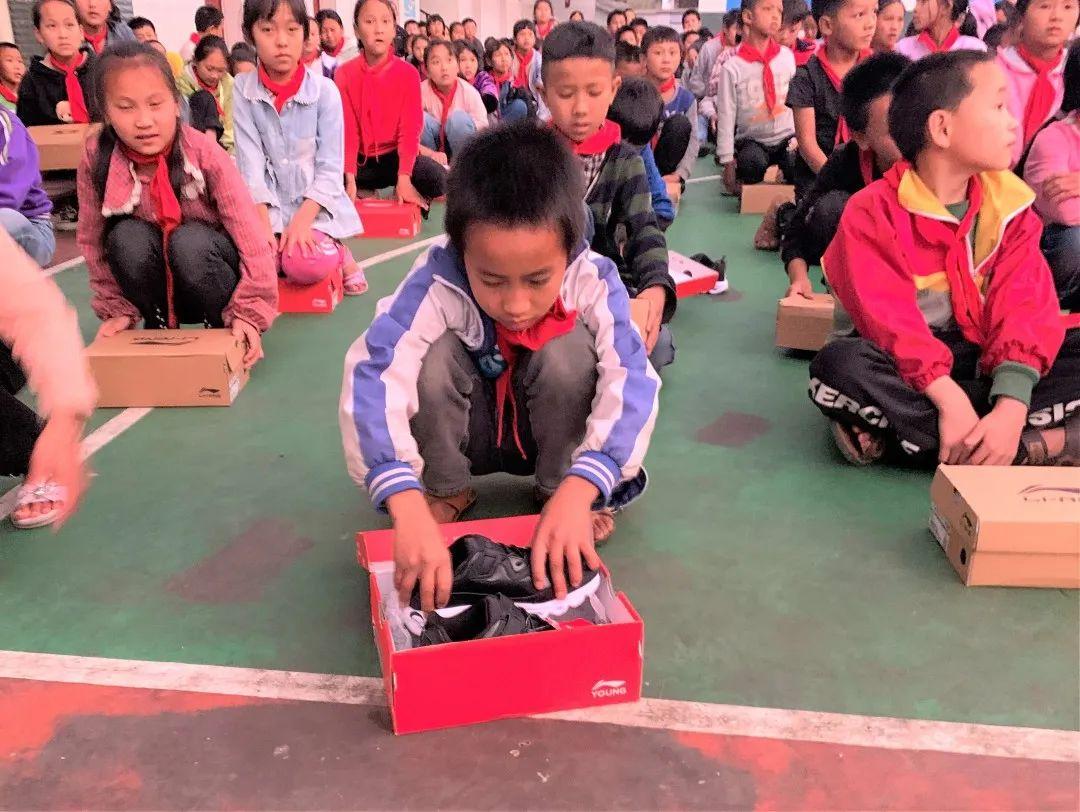 同一片蓝天下,儿童节快乐!| Happy Children's Day!图片_31 同一片蓝天下,儿童节快乐!| Happy Children's Day!图片_31