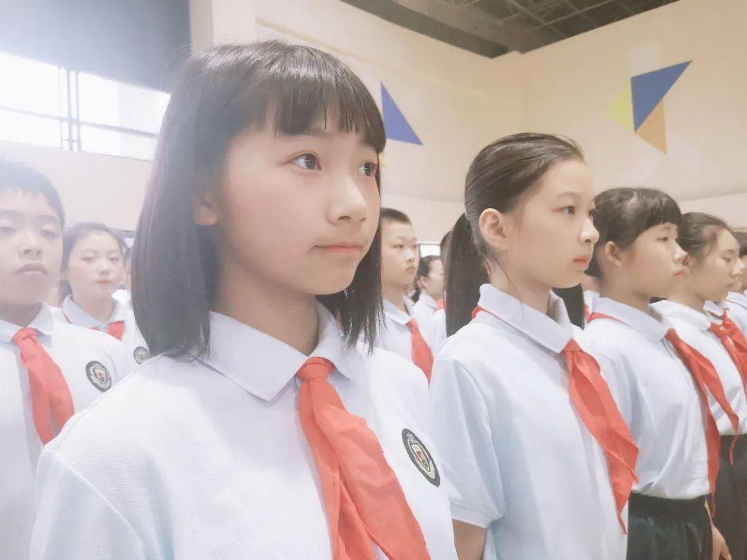 “春天就在不远处”——尚德实验学校线上升旗仪式图片_255