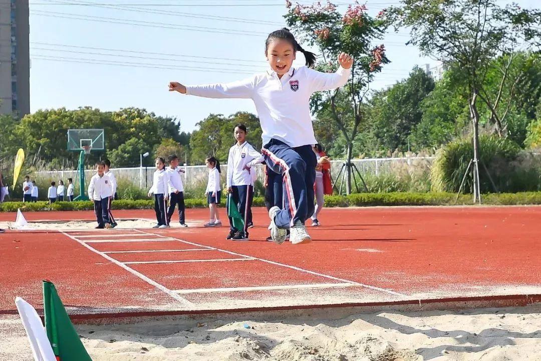 德英乐校园体育节——看奥运冠军为孩子们加油助威!图片_16383 德英乐校园体育节——看奥运冠军为孩子们加油助威!图片_16383